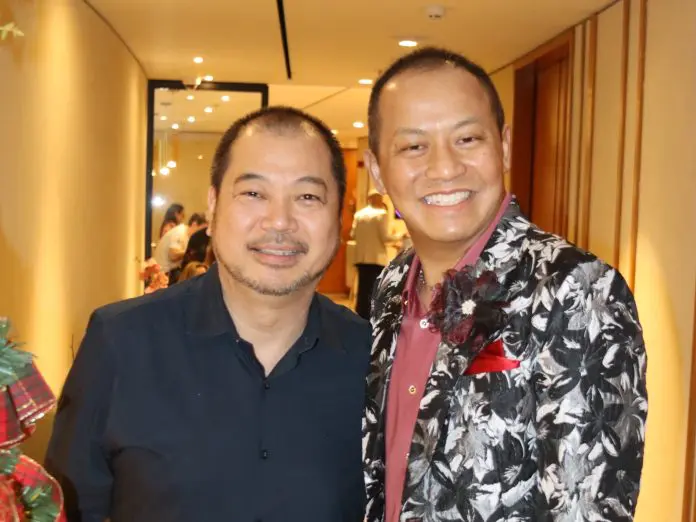 Giancarlo Takegawa, diretor geral da Air Canada no Brasil, e Rocky Lo, diretor internacional de Vendas da companhia. Crédito: Felipe Lima/Brasilturis