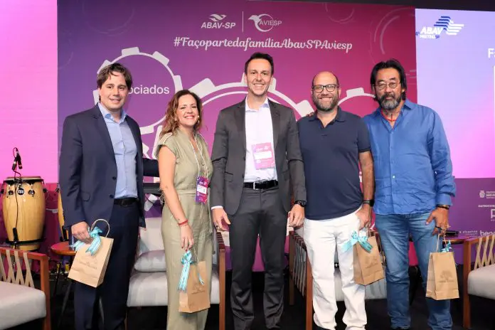 Painel Luxo Luxo Abav MeetingSP