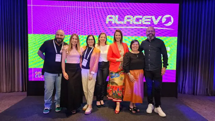 Equipe da Alagev durante o “Café com o Conselho”