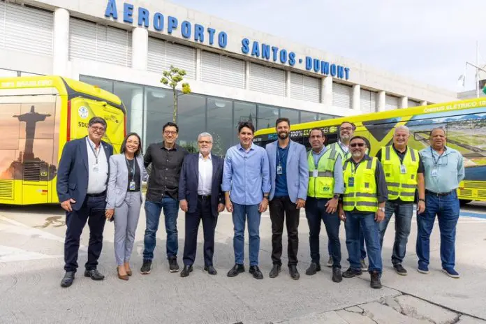 O investimento nesta etapa contempla a ampliação das áreas remotas, a instalação de novas esteiras de restituição de bagagens, a construção de novos sanitários e o início da operação de oito ônibus 100% elétricos - Foto: Jonilton Lima/MPor Santos Dumont