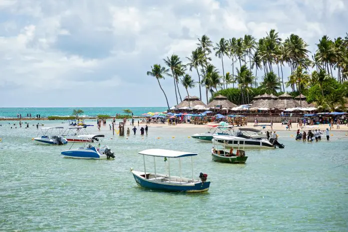 Porto de Galinhas, um dos destinos atendidos pela Luck, conta com 46 passeios oferecidos pela empresa. Crédito: Marcelo Verfe/pexels