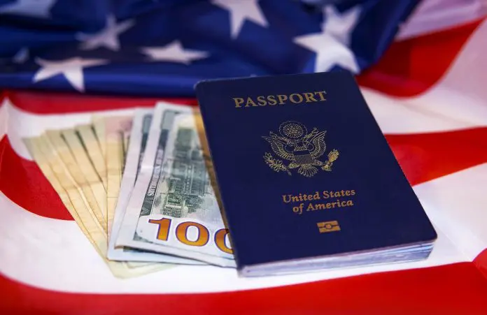 Medida em estudo pode exigir caução financeira elevada de viajantes estrangeiros ao solicitar visto para os Estados Unidos. Crédito: Pixabay
