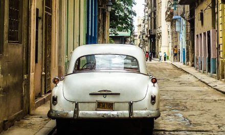 Diferente dos vizinhos, Cuba tem dificuldades na recuperação do turismo