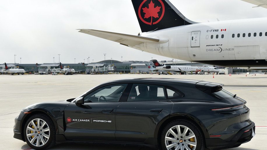 Air Canada oferece serviço de motorista em parceria com Porsche