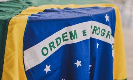 “Brasil é tendência para 2022”, afirma MTur em reunião da Lata