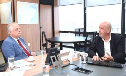 Abear se reúne com ministro Márcio França e apresenta agenda do setor aéreo em 2023
