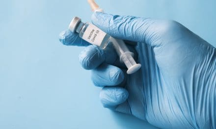 Dose de reforço: comprovação da vacina ‘extra’ vira exigência em países