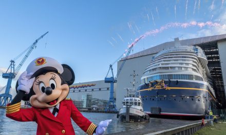 Disney Wish navega pela primeira vez em estaleiro da Alemanha