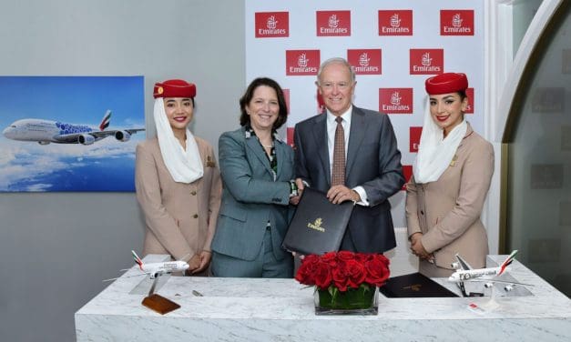 Emirates conclui testes de motor em solo com combustível de aviação 100% sustentável