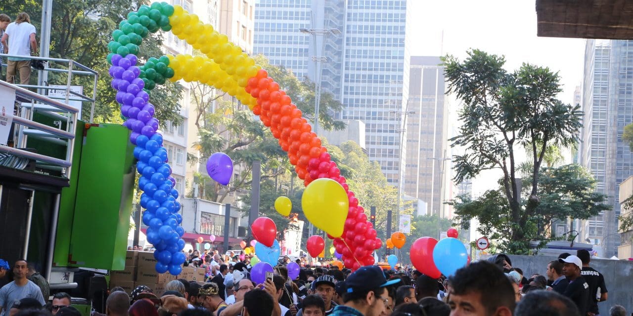 Parada do Orgulho LGBT+ de SP volta a ser presencial