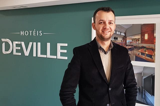 Hotel Deville Curitiba recebe 13 certificações no Travelmyth Awards 2023