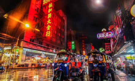 Tailândia decide impor taxa de 9 dólares aos turistas