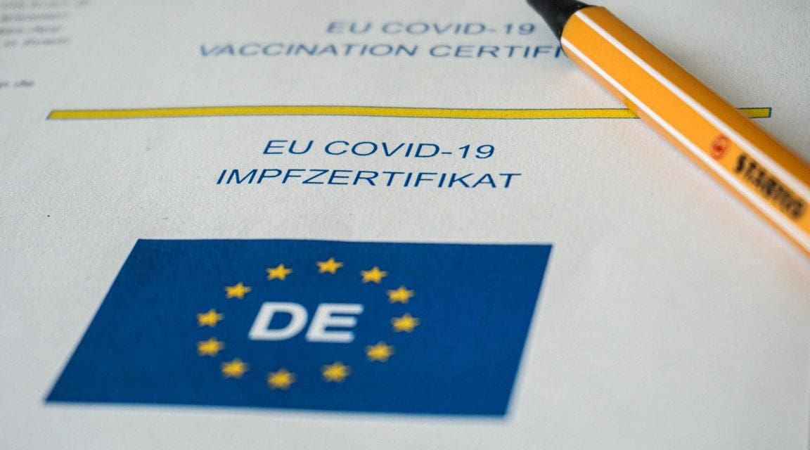 União Europeia clama por flexibilização de restrições de viagens
