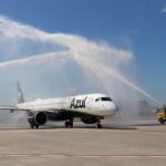 Azul certifica aeronaves para diminuir atrasos em Santos Dumont (RJ)