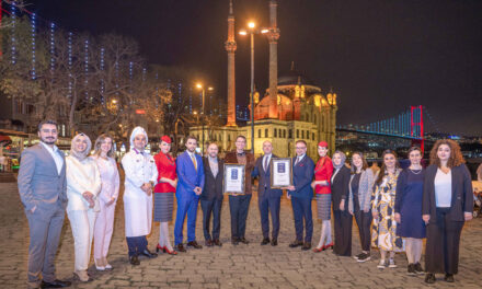 Turkish Airlines recebe dois prêmios da Apex