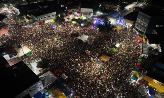 Festa em Paripe recebe 120 mil visitantes