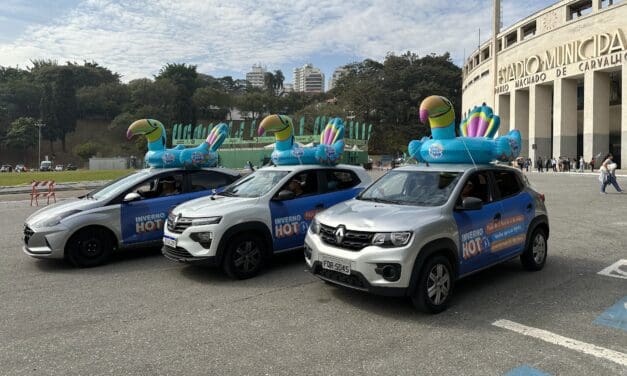 Hot Park faz campanha com carros tematizados