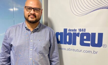 Abreu contrata Denis Henrique como executivo de Vendas para São Paulo