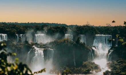 Foz do Iguaçu entra no top 10 de destinos de viagens sustentáveis