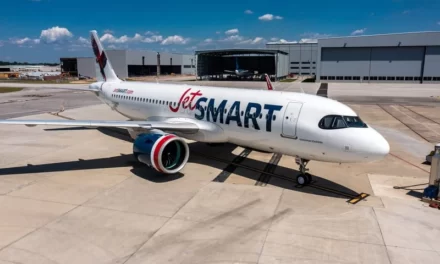Jetsmart realiza voo inaugural entre Florianópolis e Buenos Aires