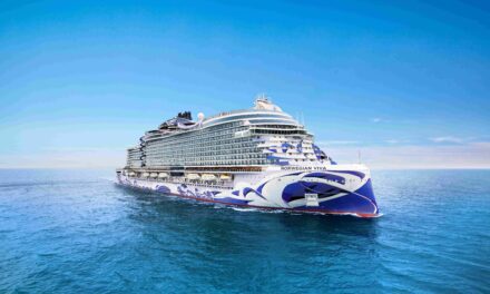 Norwegian Cruise Line recebe o Norwegian Viva