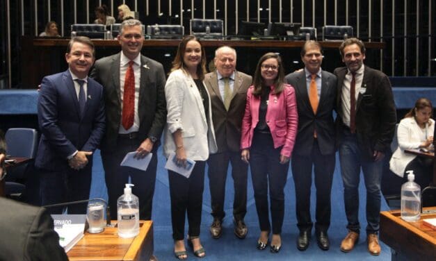 Sindepat é homenageado em Sessão Solene no Senado