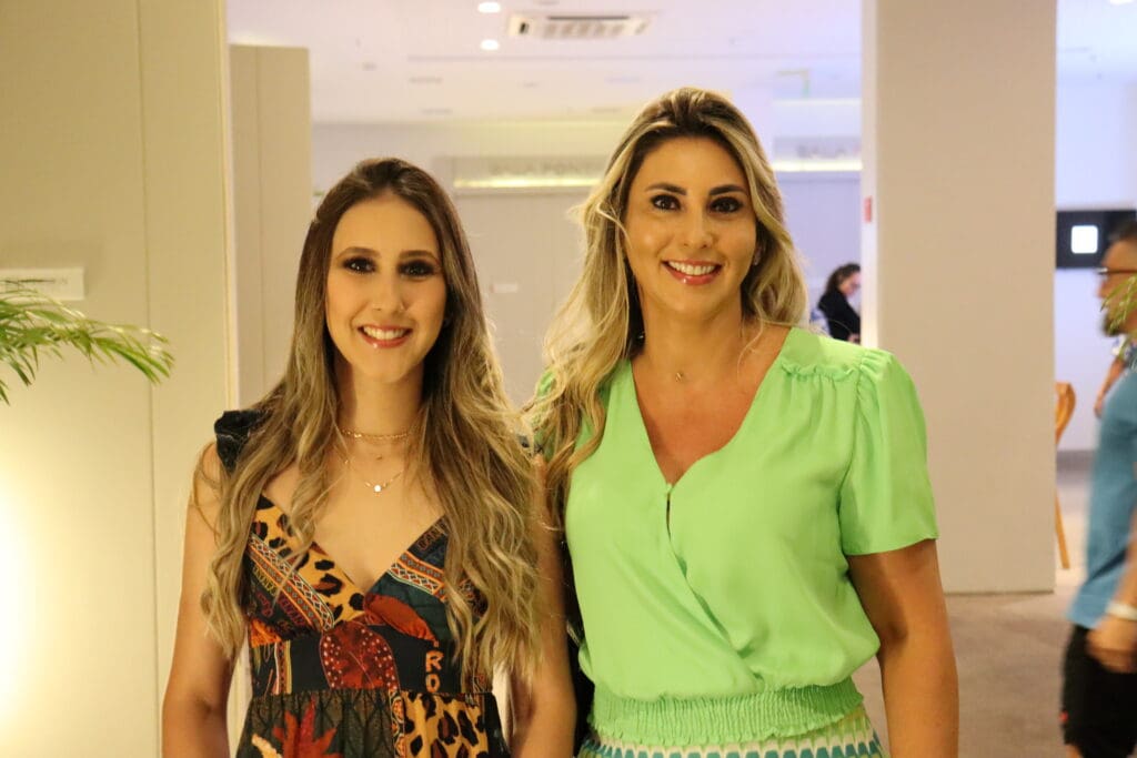 Myllena Guimarães e Ana Paula Teixeira