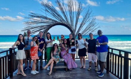 Interep promove famtour para Cancún