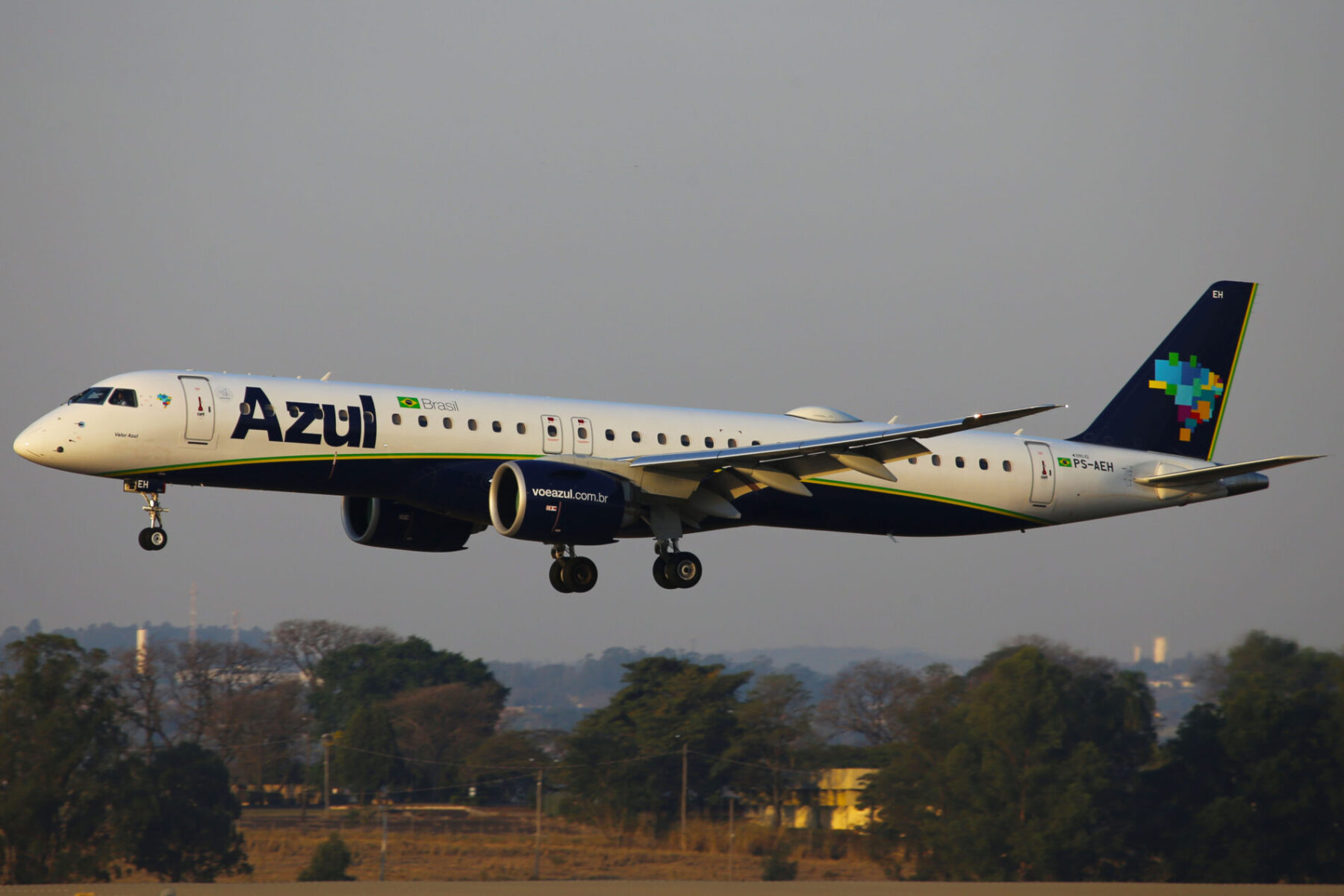 AZUL EMBRAER 195-E2 OK voos brasília belém