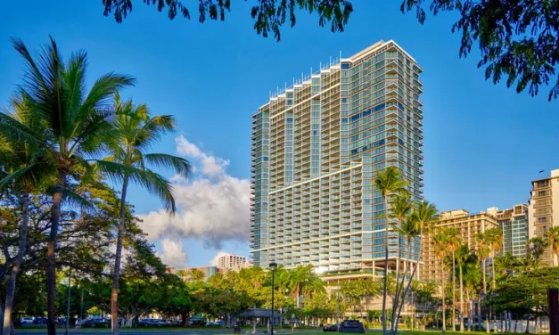 Ka Lai Waikiki Beach reabre no Havaí