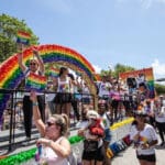 Programa LGBTQIAPN+ Rainbow Spring é ampliado em Miami