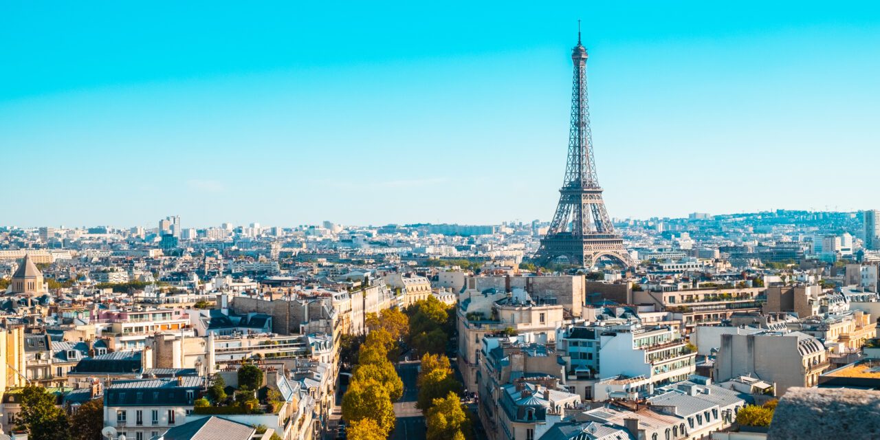 Cinco destinos para turistar em Paris