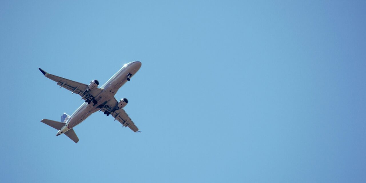 Greve no setor aéreo argentino reforça a importância do seguro viagem
