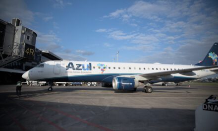 Em 13 anos, Azul transportou 6 milhões de clientes em Navegantes