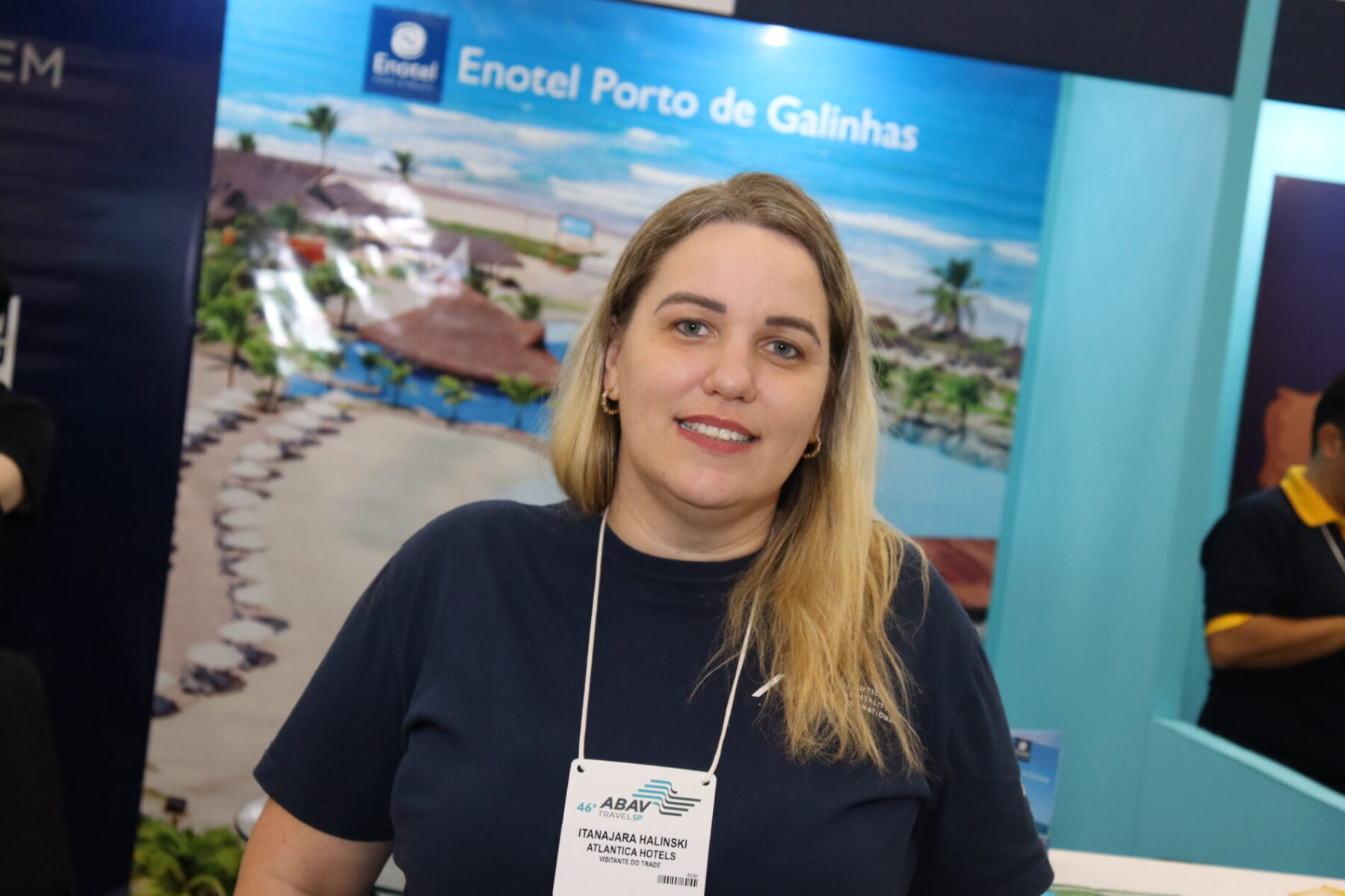 Ita Halinski, gerente do Cluster Paulista da rede, apresenta as renovações do Transamerica Nova Paulista ao mercado