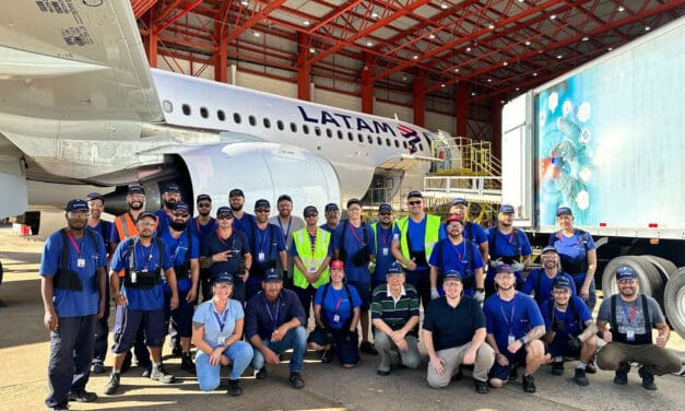 Latam recebe A321Neo com 7 toneladas de ajuda humanitária para o RS