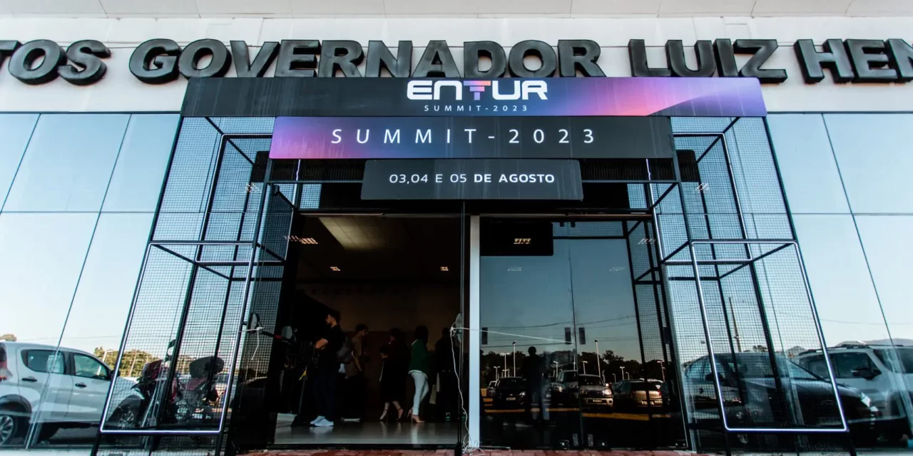 Painel da Entur Summit 2024 explora as dinâmicas para encontrar um nicho no turismo