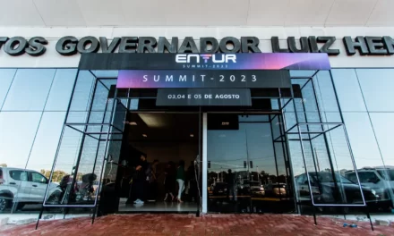 Painel da Entur Summit 2024 explora as dinâmicas para encontrar um nicho no turismo