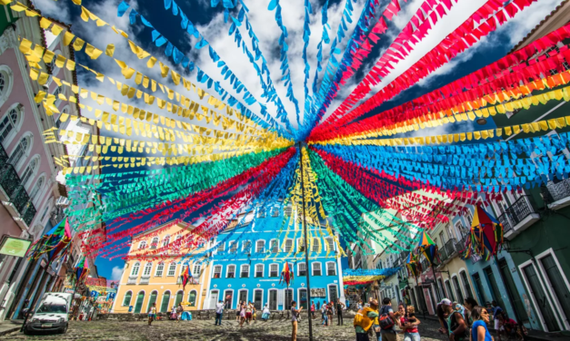 Festas juninas atraem milhões e devem movimentar R$ 2 bilhões em 2024