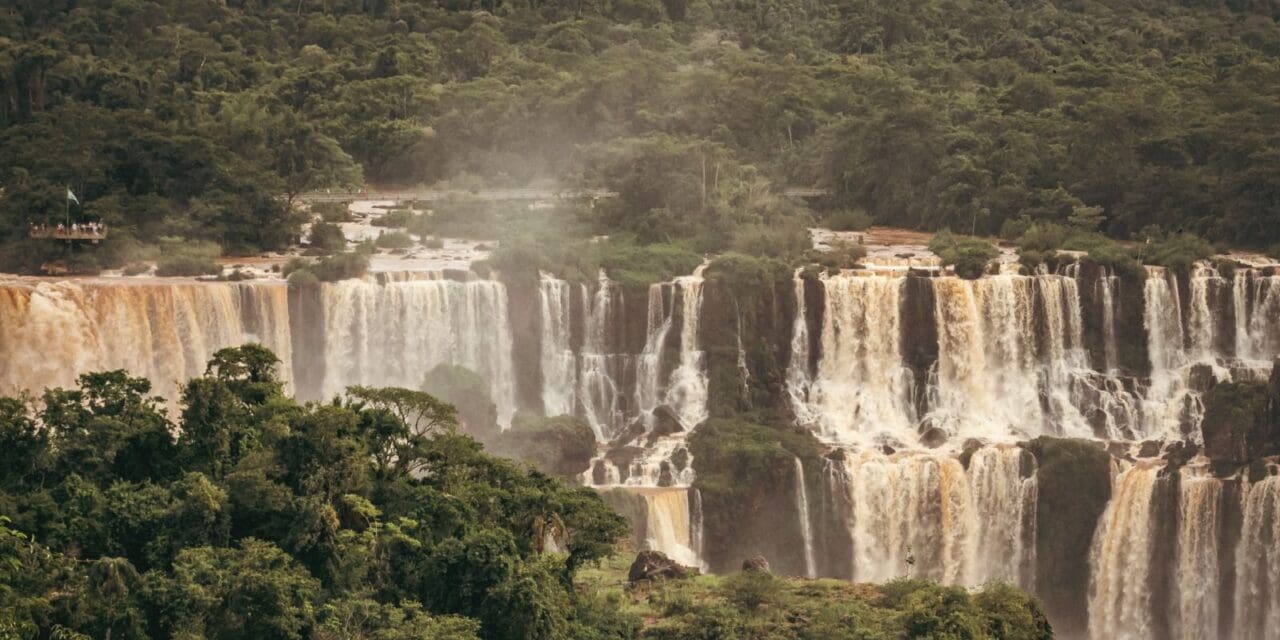 Parque Nacional do Iguaçu recebeu mais de 850 mil visitantes no 1º semestre