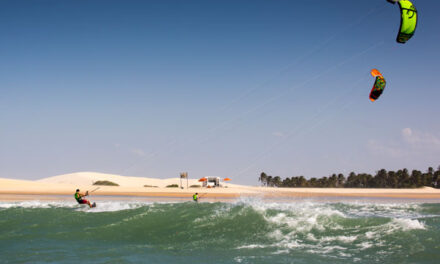 Jericoacoara: temporada de ventos favorece esportes náuticos