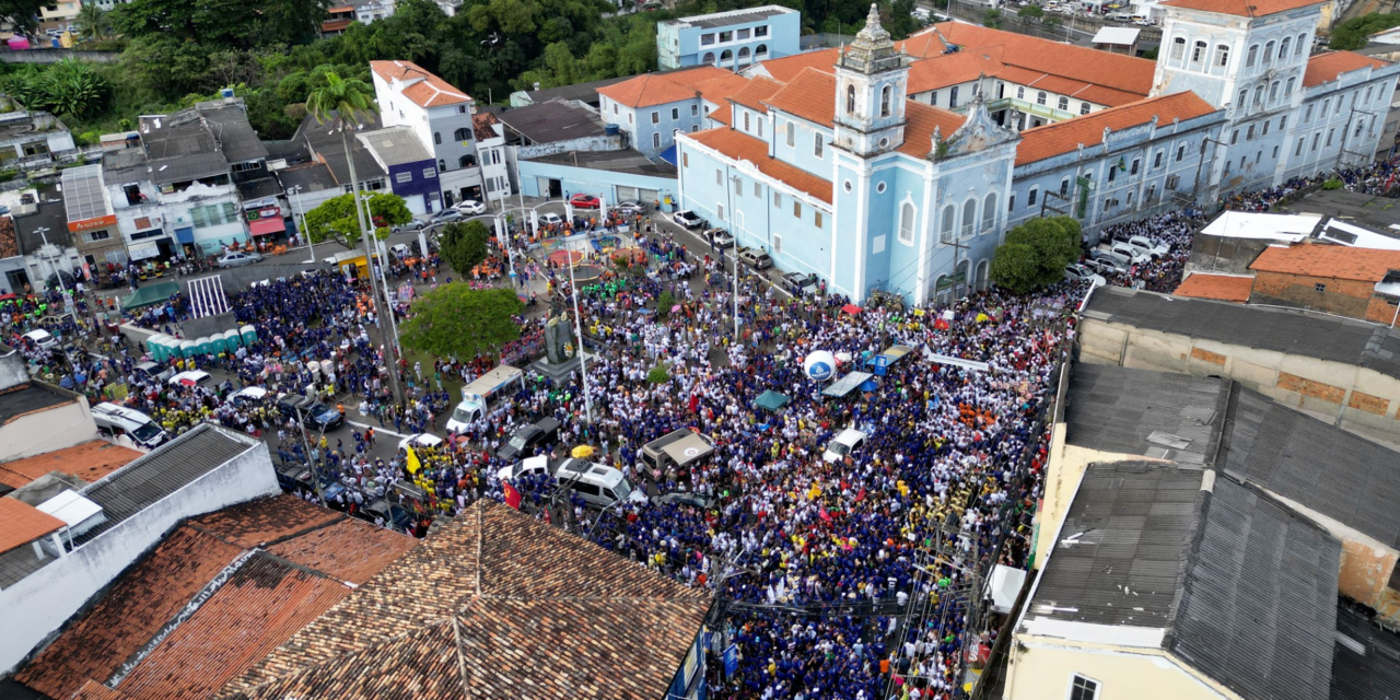 2 de julho, em Salvador, celebrando a história e a cultura baiana