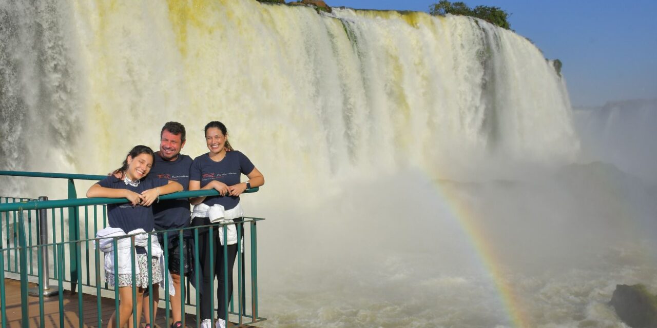 Parque Nacional do Iguaçu celebra visitante de número 1 milhão em 2024