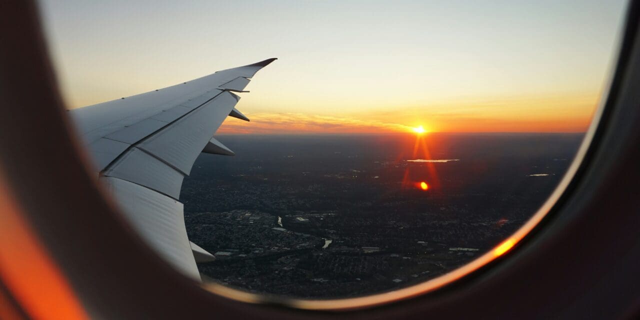 O que fazer (ou não) para o medo de avião não estragar sua viagem