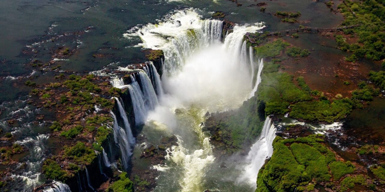 Parque Nacional do Iguaçu recebeu mais de 200 mil visitantes em julho