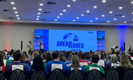 USA Day: Arena Abreu capacita agentes sobre destinos e atrações dos EUA