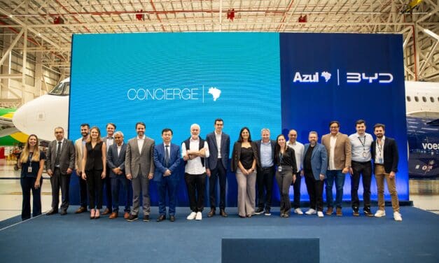 Azul anuncia parceria com a BYD para serviço de concierge