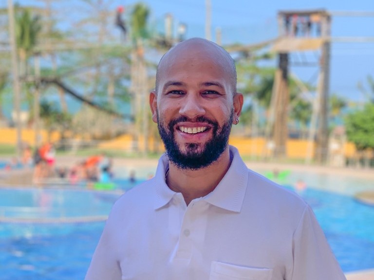 Cleiton Borges assume Comercial do Porto Seguro Praia Resort