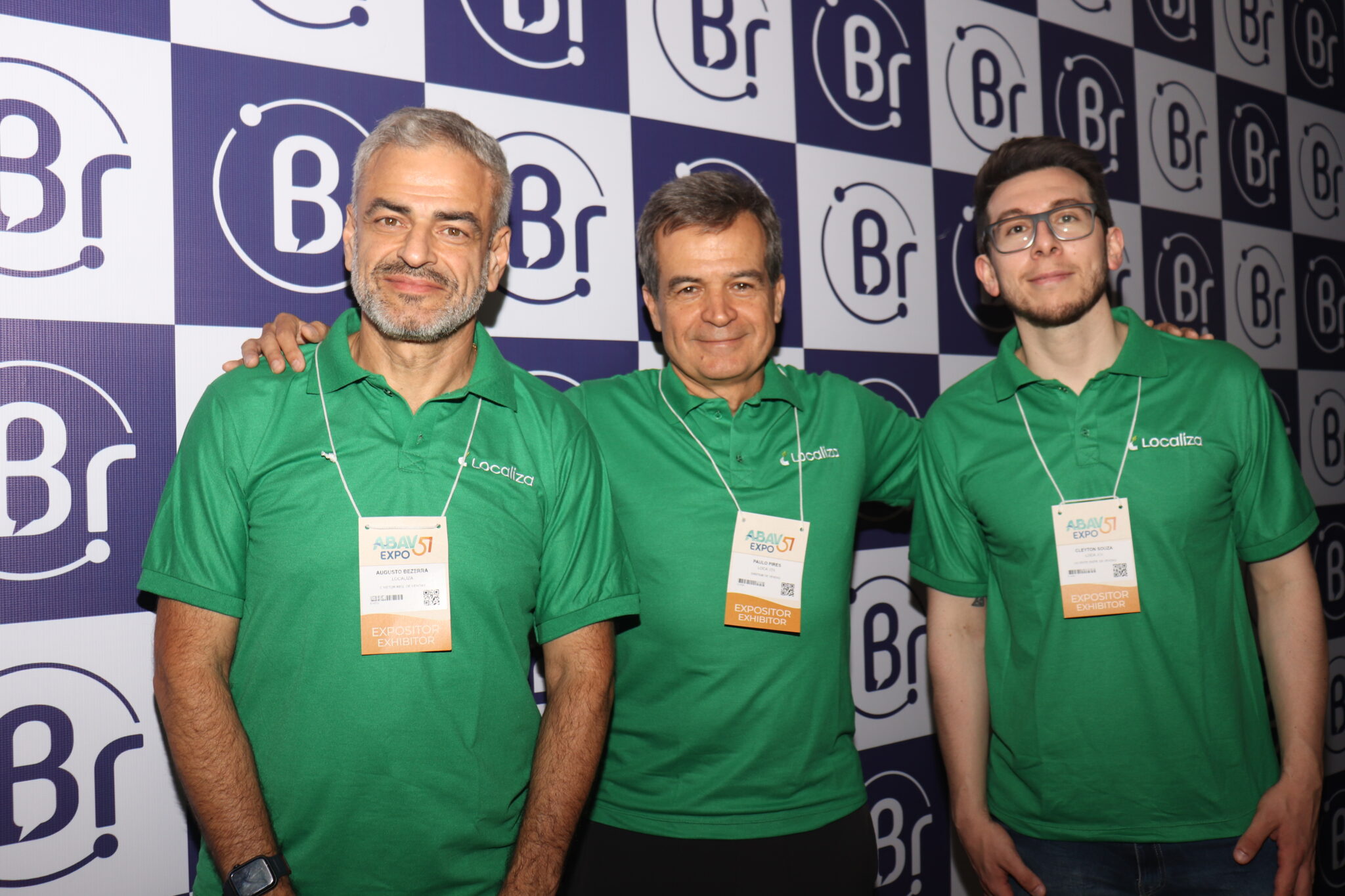 Augusto Bezerra, diretor regional de Vendas, Paulo Henrique Pires, diretor de Vendas, e Cleyton Souza, gerente distribuidor de Vendas da Localiza (Foto: Geovana Fraga/ Brasilturis)