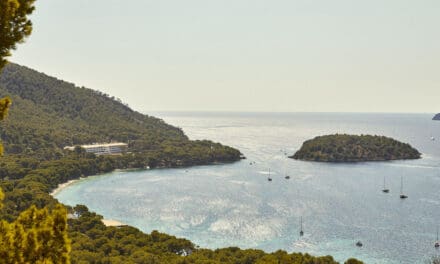 Four Seasons Resort Mallorca at Formentor é inaugurado sob nova bandeira